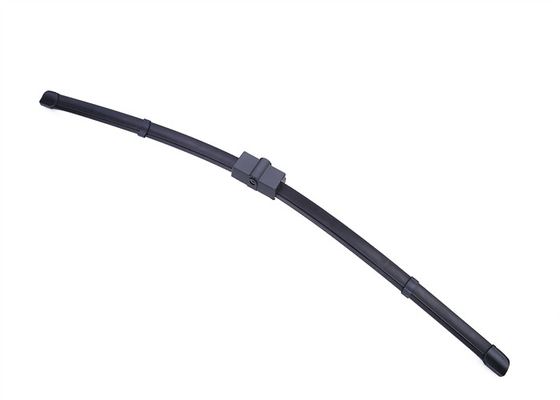 POM Plastic Car Wiper Blade multifonctionnel 28&quot; universel de balais d'essuie-glace de fenêtre