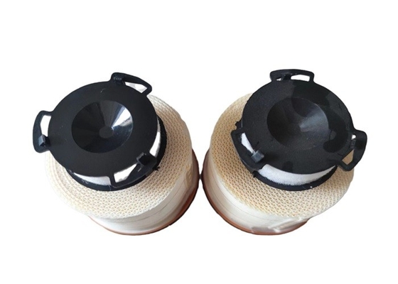 Filtre à essence intégré en plastique spécial du filtre à essence d'élément 23390-0L070 pour Toyota