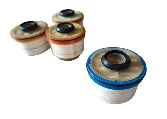 Filtre à essence de papier d'élément de 23390-0L010 23390-0L041 pour le camion pick-up